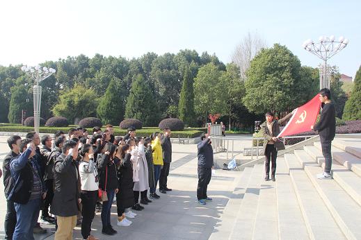 tyc7111cc太阳成集团红安新闻.JPG